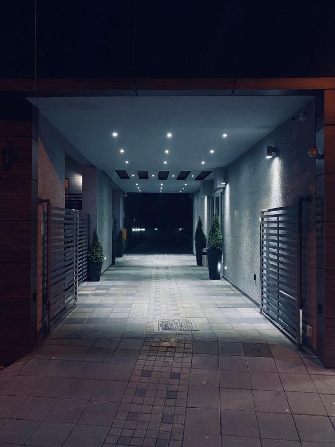 Hotel Viva クラグイェヴァツ エクステリア 写真
